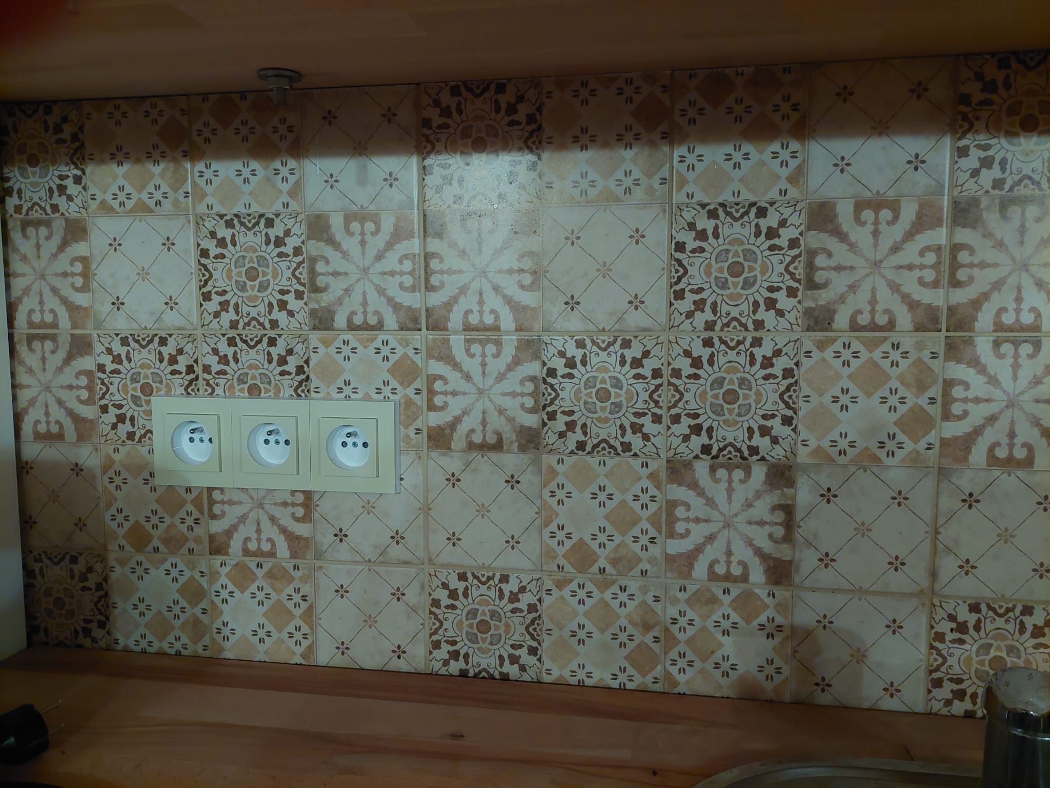 Detail obkladů v kuchyni